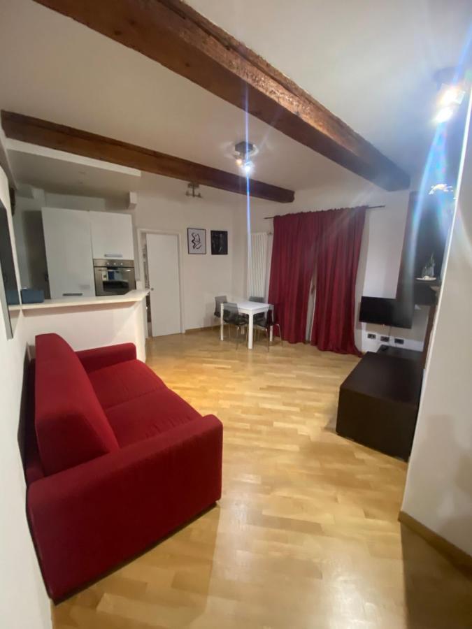B&B And Home La Piazzetta Della Pioggia Болонья Экстерьер фото